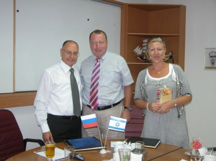 קונסול רוסיה דר' איגור פופוב בביקור בבית החולים נהריה